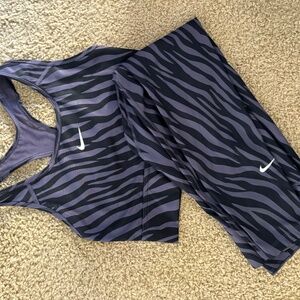 Nike Icon Clash Zebra Print Set